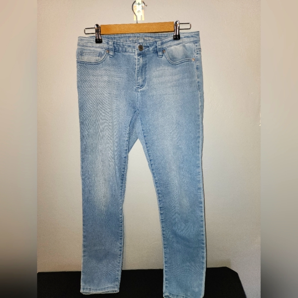 MICHAEL KORS Light wash demin jeans straight leg